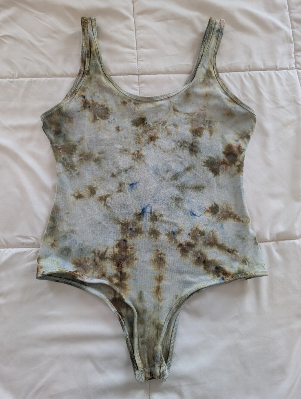Tie-Dye Sleeveless Women's Bodysuit - Multicolor